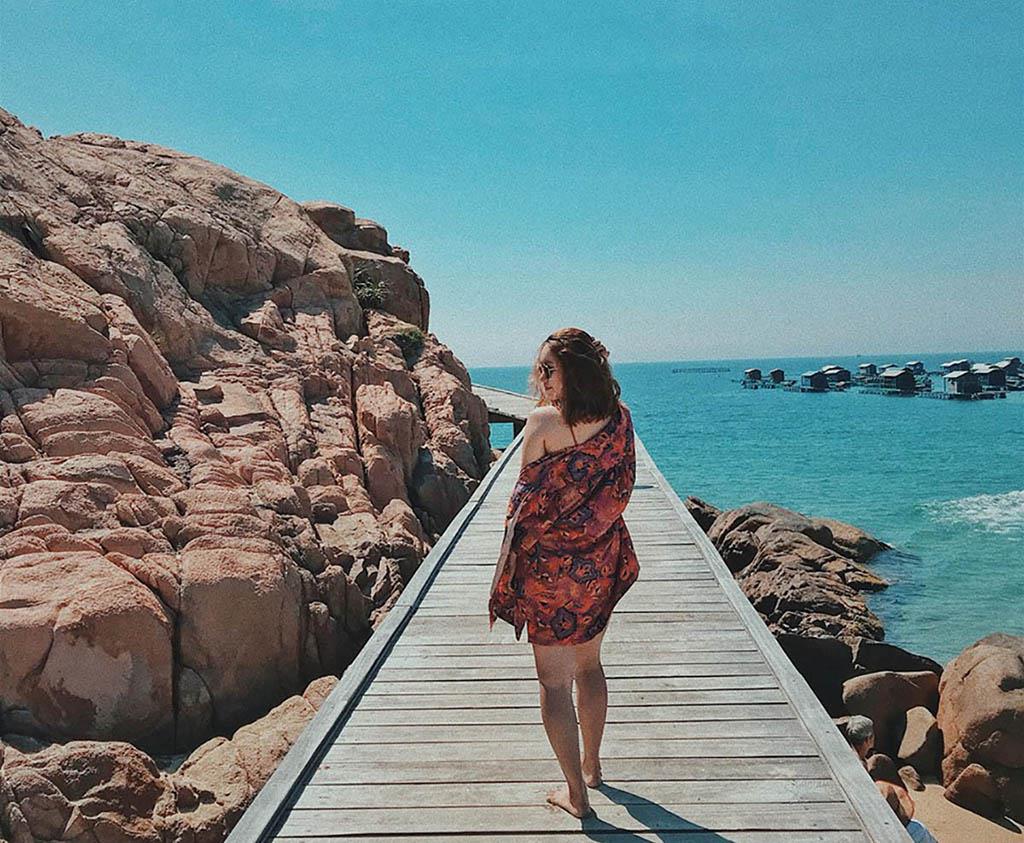 HÒN KHÔ - LYSONTRAVEL